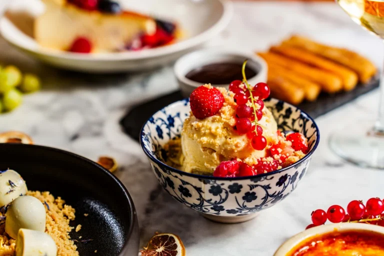Confited apples with vanilla ice cream